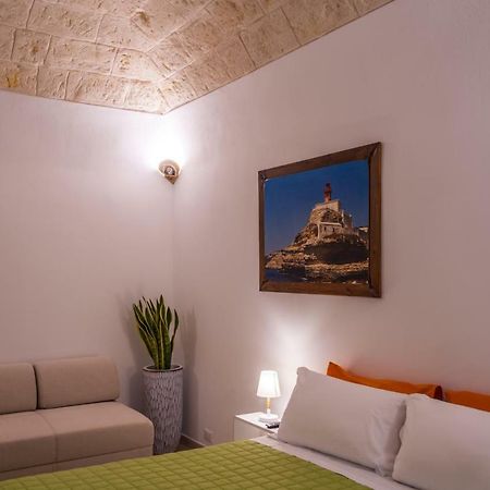 Melo Accommodations Apartment Abbrescia Bari Ngoại thất bức ảnh