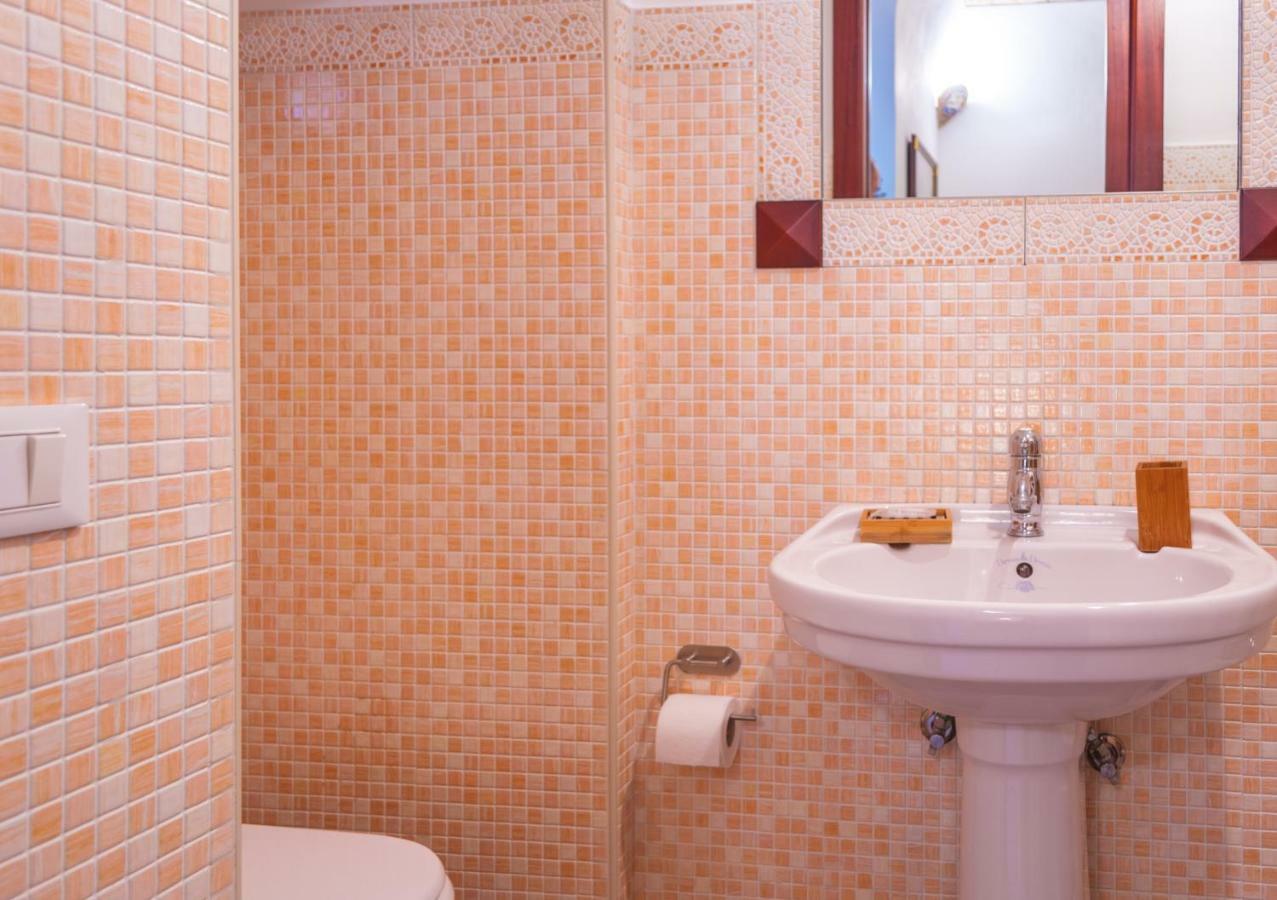 Melo Accommodations Apartment Abbrescia Bari Ngoại thất bức ảnh