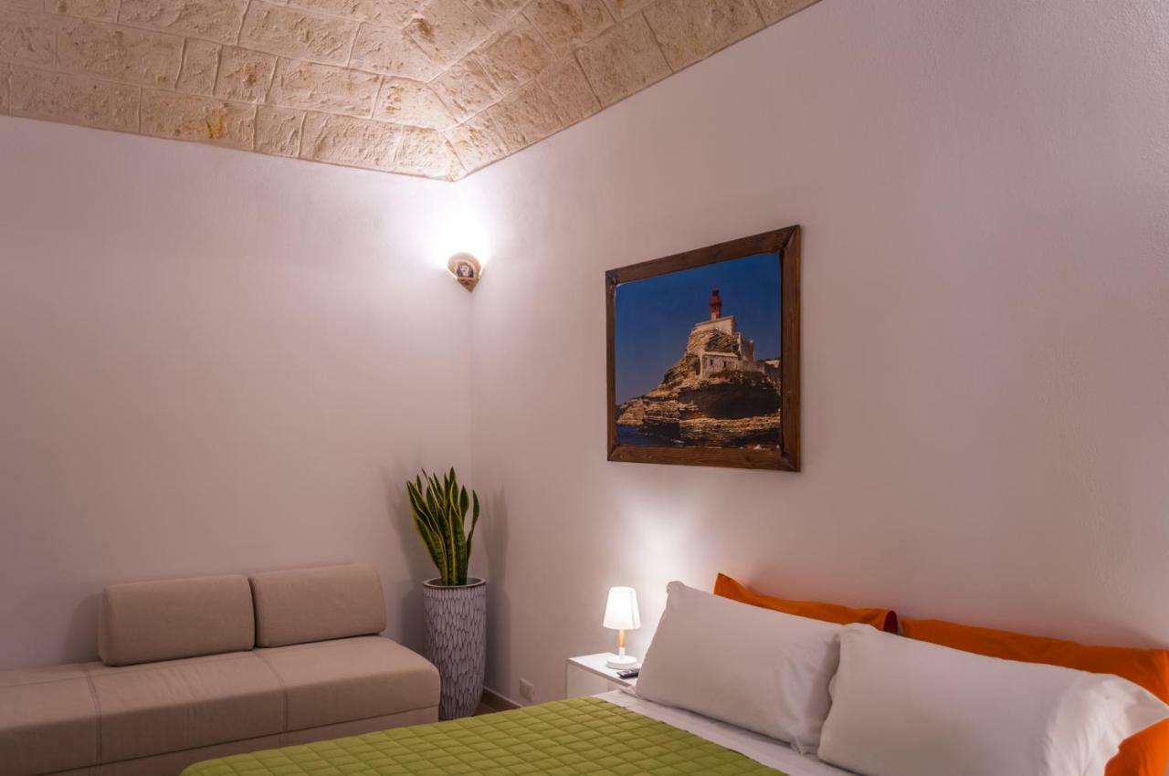 Melo Accommodations Apartment Abbrescia Bari Ngoại thất bức ảnh
